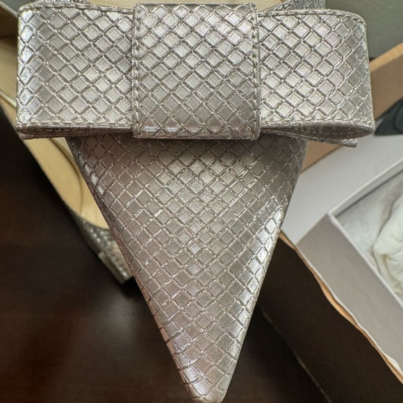 Jimmy Choo Love Bow kitten heel pumps - Picture 9 of 16